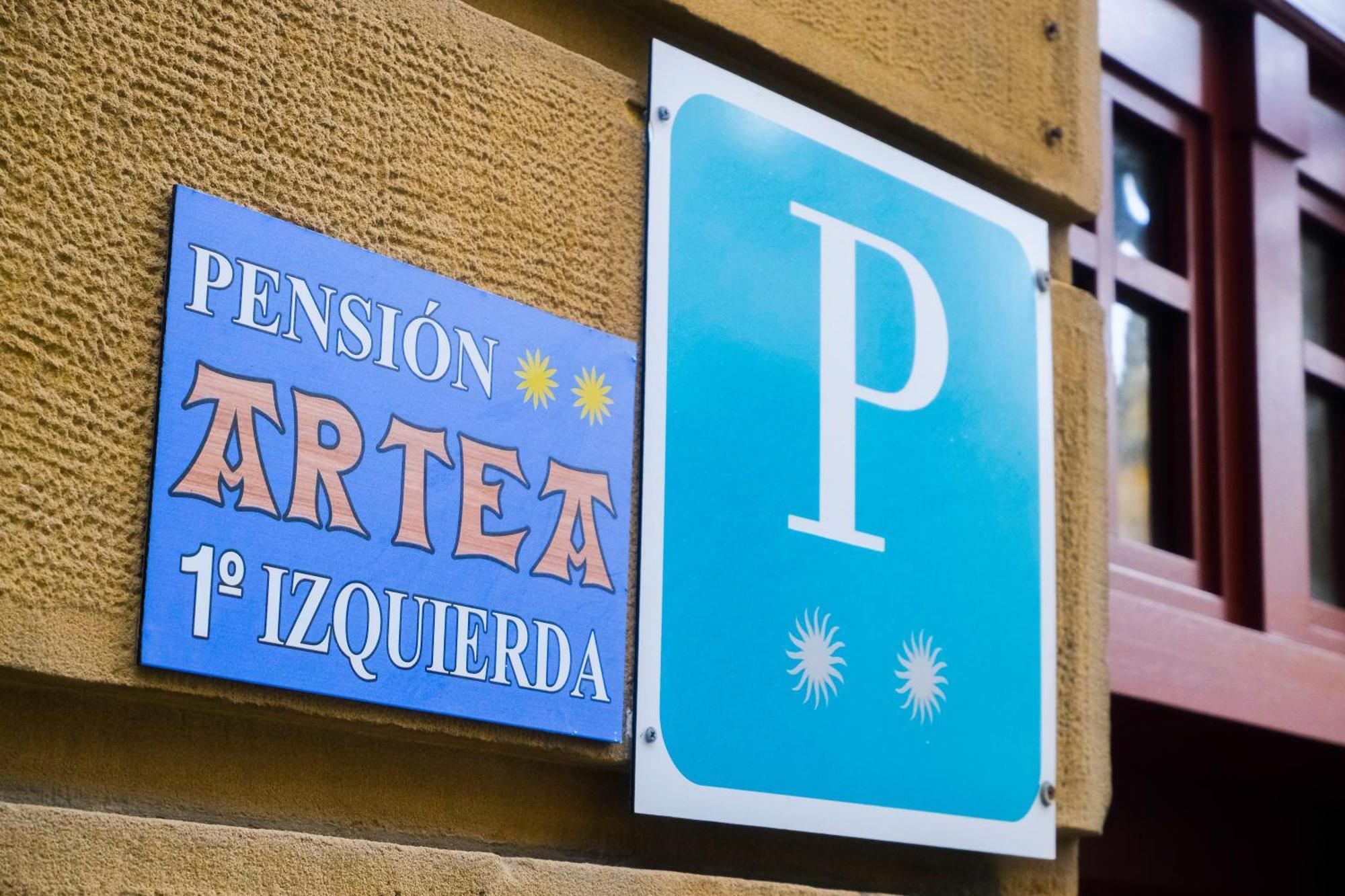 Pensión Artea San Sebastián Exterior foto
